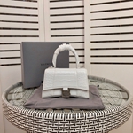 スーパーコピーバレンシアガバッグ